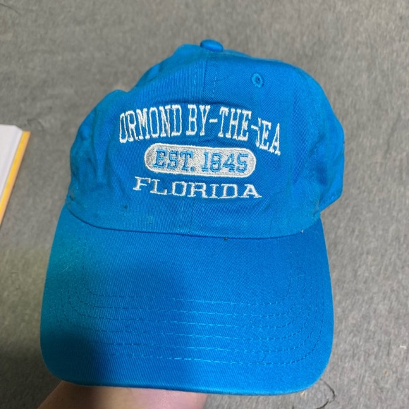 hat - Picture 2 of 3